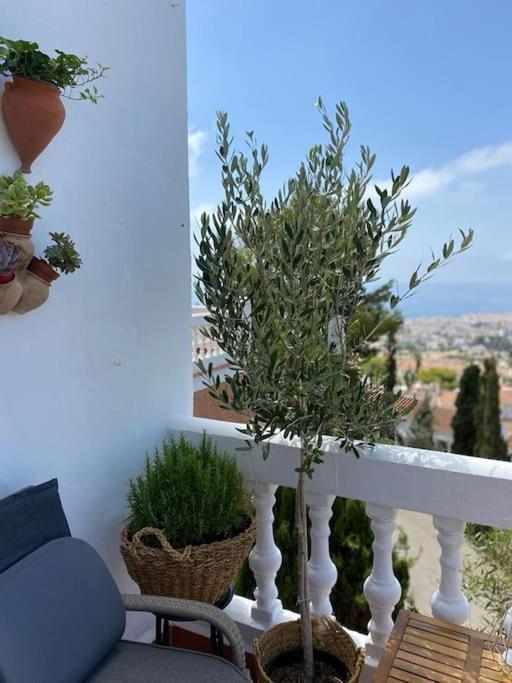 נרחה Precioso Apartamento Mandarinos Con Vistas Al Mar מראה חיצוני תמונה