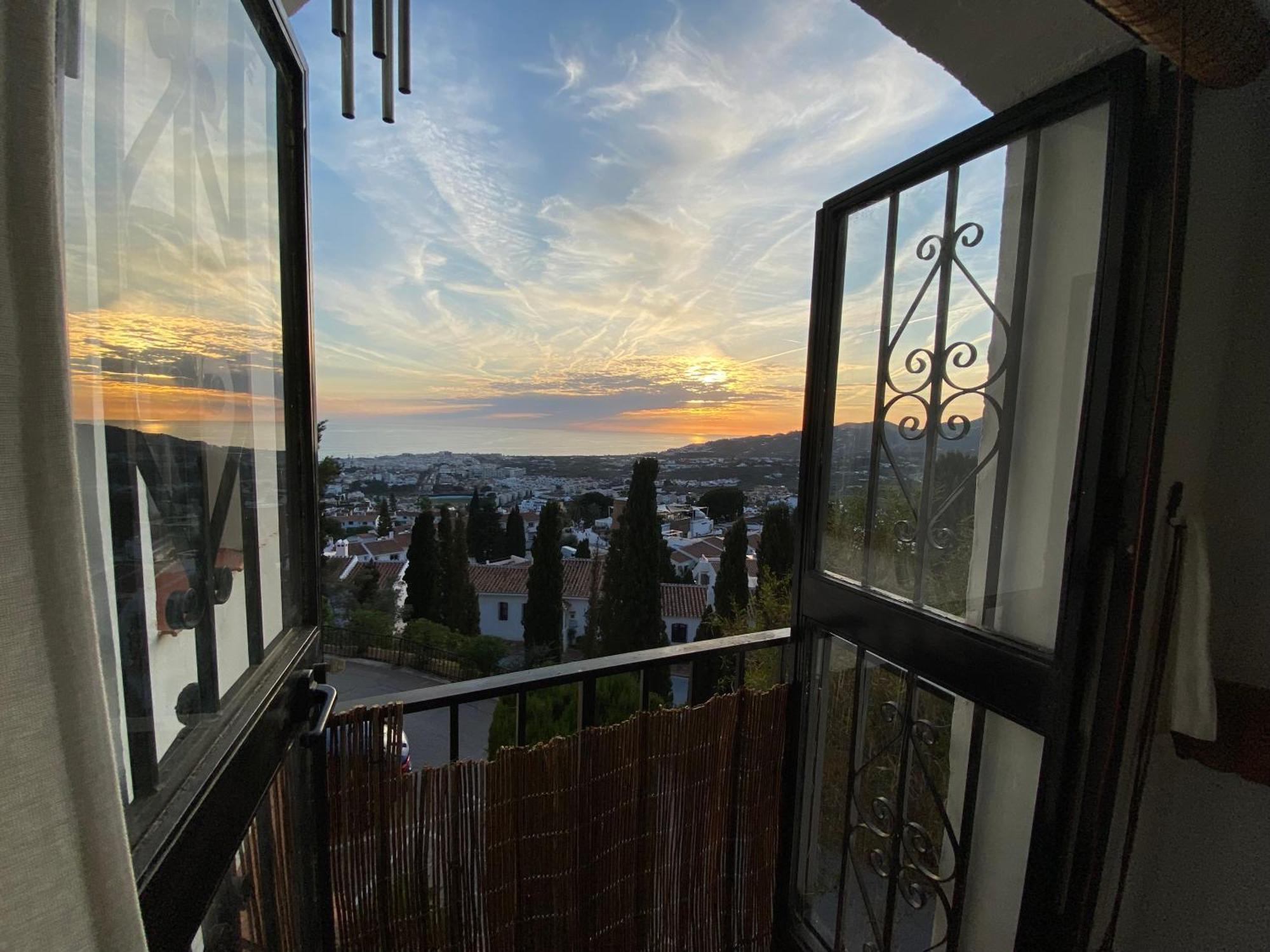 נרחה Precioso Apartamento Mandarinos Con Vistas Al Mar מראה חיצוני תמונה