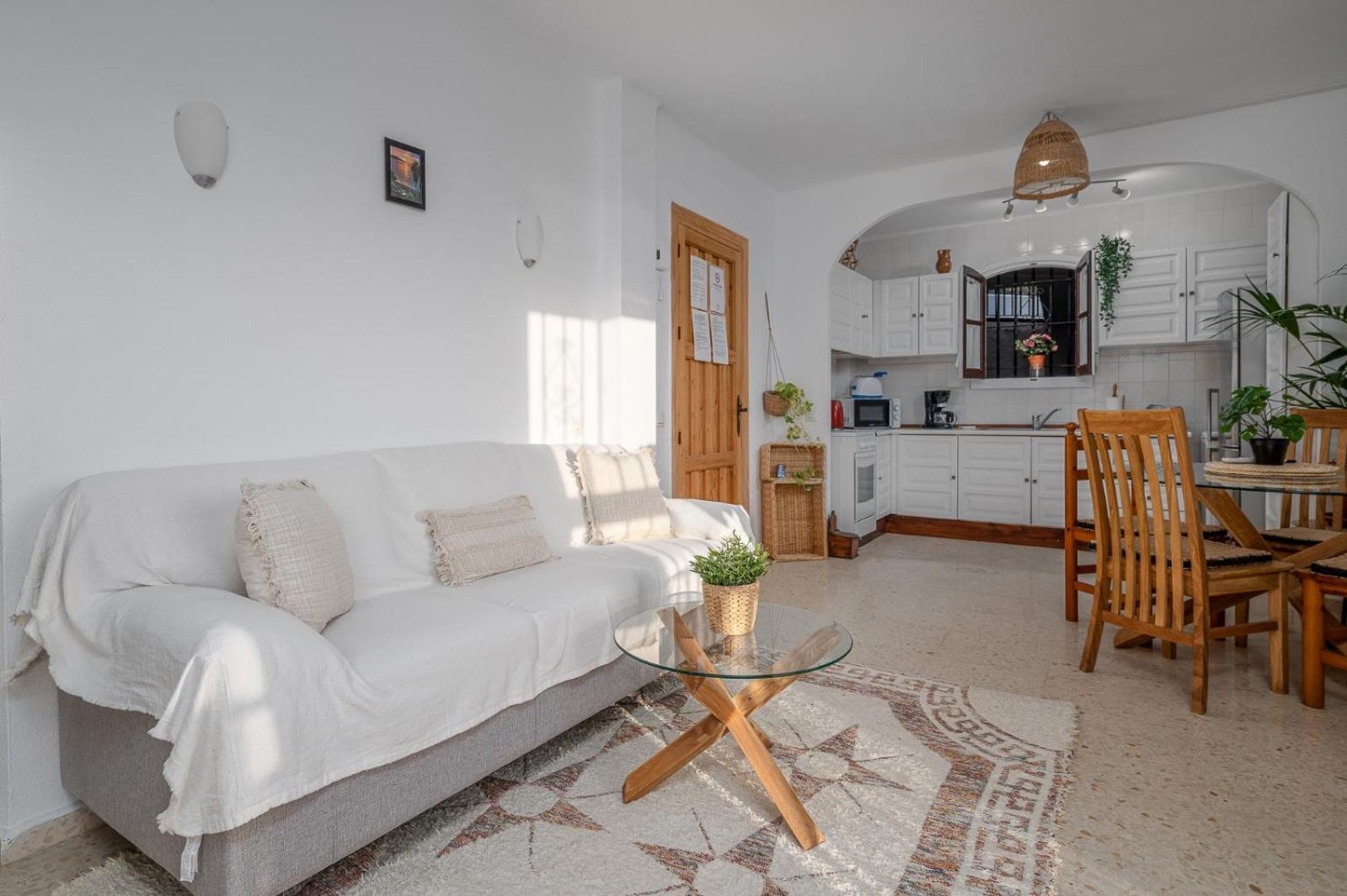 נרחה Precioso Apartamento Mandarinos Con Vistas Al Mar מראה חיצוני תמונה